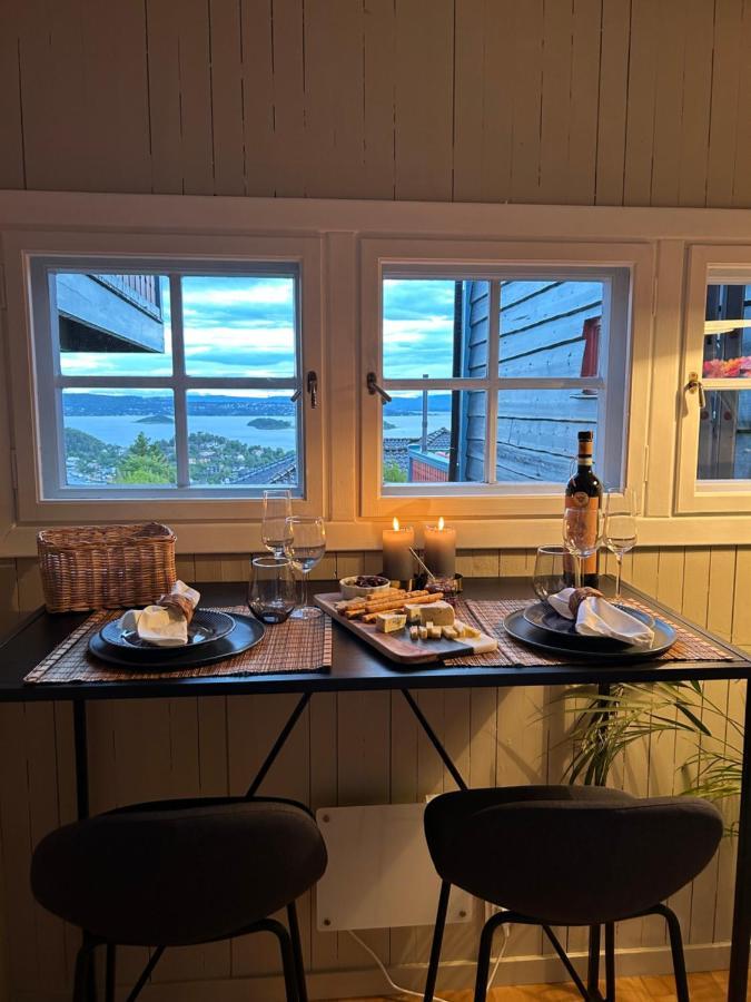 The View Guesthouse At Ekeberg -10 Min By Tram To Oslo S Eksteriør bilde
